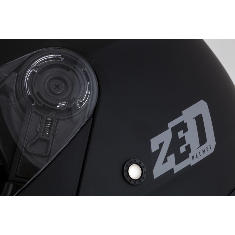 Vyklápěcí přilba na motorku ZED F18 černá matná