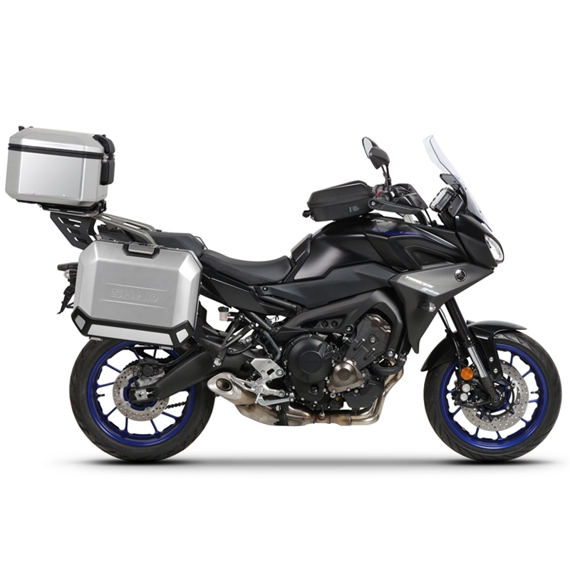 Kompletní sada černých hliníkových kufrů SHAD TERRA BLACK, 37L topcase   36L/47L boční kufry, včetně montážní sady a plotny SHAD YAMAHA MT-09 Tracer / Tracer 900