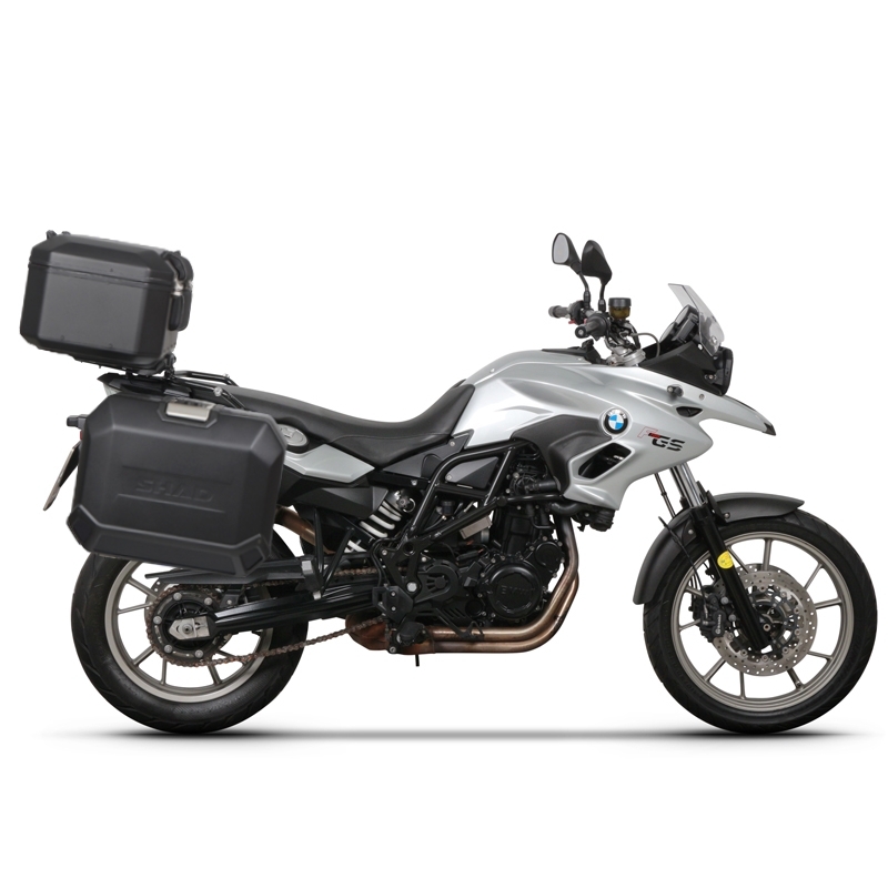 Kompletní sada černých hliníkových kufrů SHAD TERRA BLACK , 48L topcase   36L/47L boční kufry, včetně montážní sady a plotny SHAD BMW F 650 GS/ F 700 GS/ F 800 GS