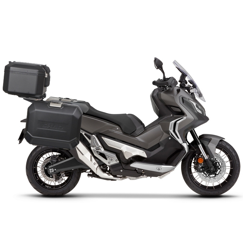 Kompletní sada černých hliníkových kufrů SHAD TERRA BLACK , 37L topcase 36L/36L boční kufry, včetně montážní sady a plotny SHAD HONDA X-ADV 750