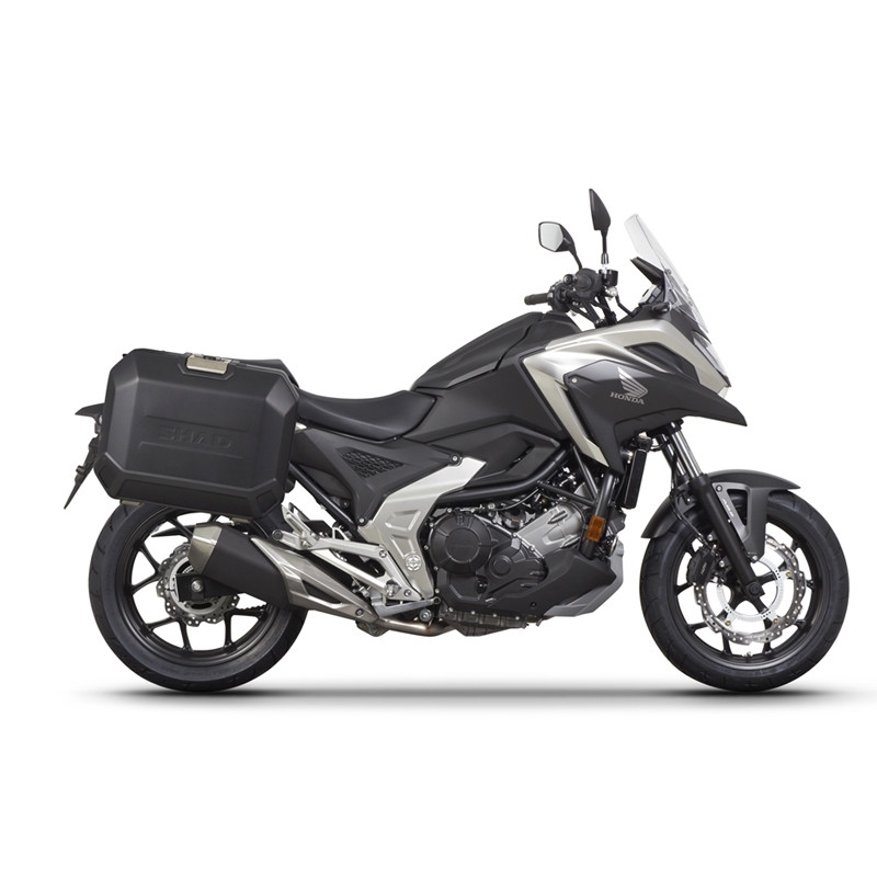 Kompletní sada bočních černých hliníkových kufrů SHAD TERRA BLACK 36L/36L , včetně montážní sady SHAD HONDA NC 750 X 2021-