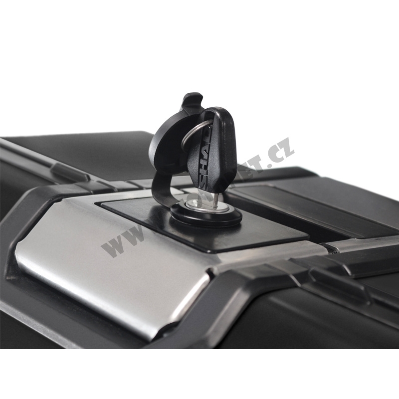 Kompletní sada bočních černých hliníkových kufrů SHAD TERRA BLACK 36L/36L , včetně montážní sady SHAD HONDA NC 750 X 2021-