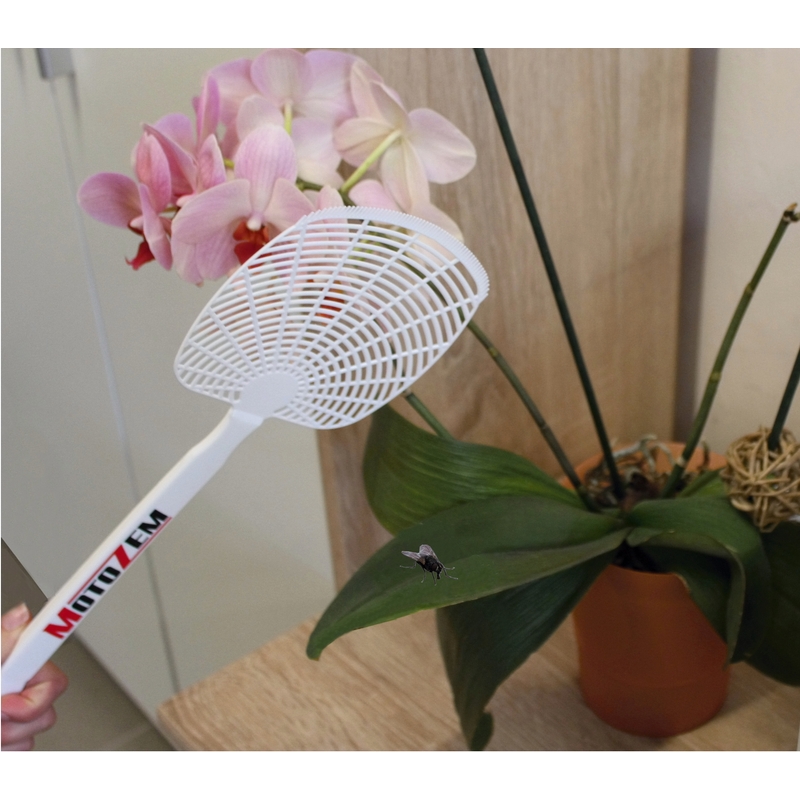 Plácačka na mouchy MotoZem