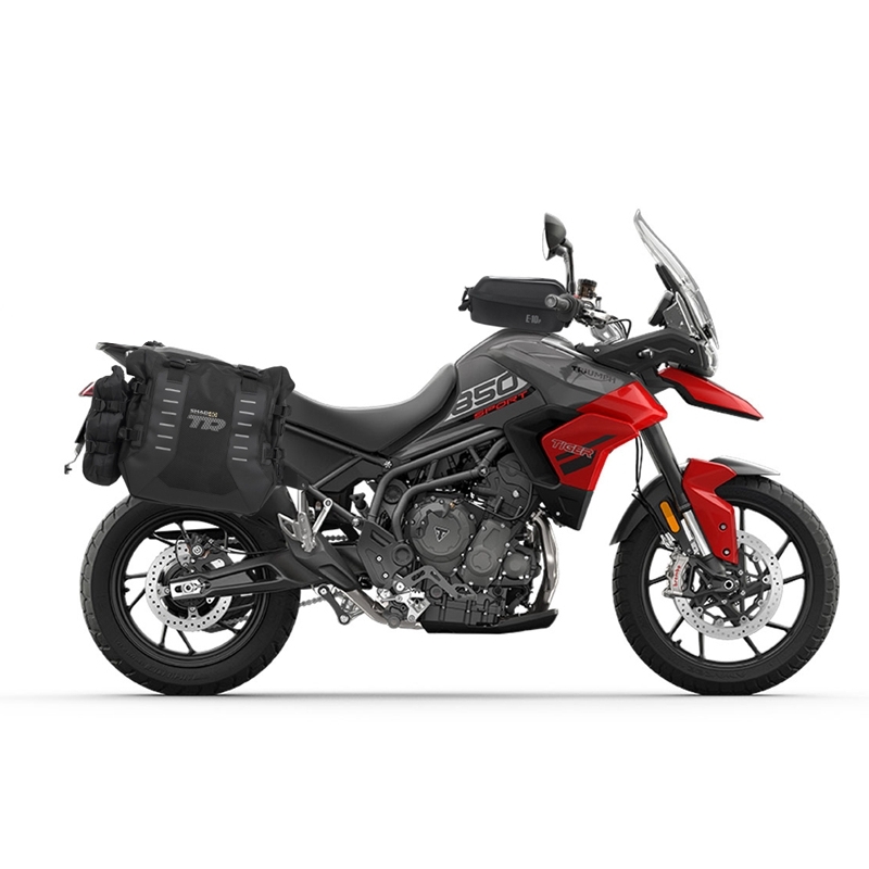 Kompletní sada bočních adventure brašen SHAD TERRA TR40, včetně montážní sady SHAD TRIUMPH Tiger 900
