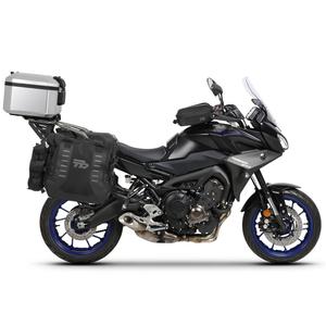 Kompletní sada sedlových brašen SHAD TERRA TR40 a hliníkového 48L topcase, včetně montážní sady SHAD YAMAHA MT-09 Tracer / Tracer 900