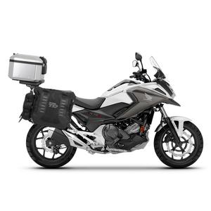 Kompletní sada sedlových brašen SHAD TERRA TR40 a hliníkového 37L topcase, včetně montážní sady SHAD HONDA NC 750 X