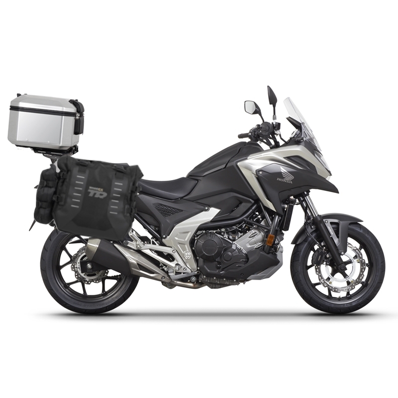 Kompletní sada bočních adventure brašen SHAD TERRA TR40 a hliníkového 55L vrchního kufru, včetně montážní sady SHAD HONDA NX 750 X 2021-