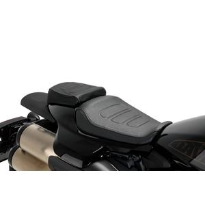 Sedlo CUSTOMACCES HURRICANE SIC010N for passenger černý