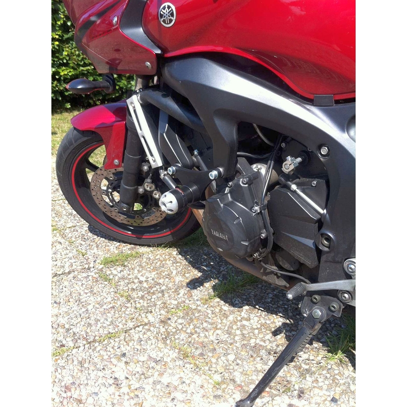 Yamaha FZ6 S2 (06-) (černý rám) Gatling