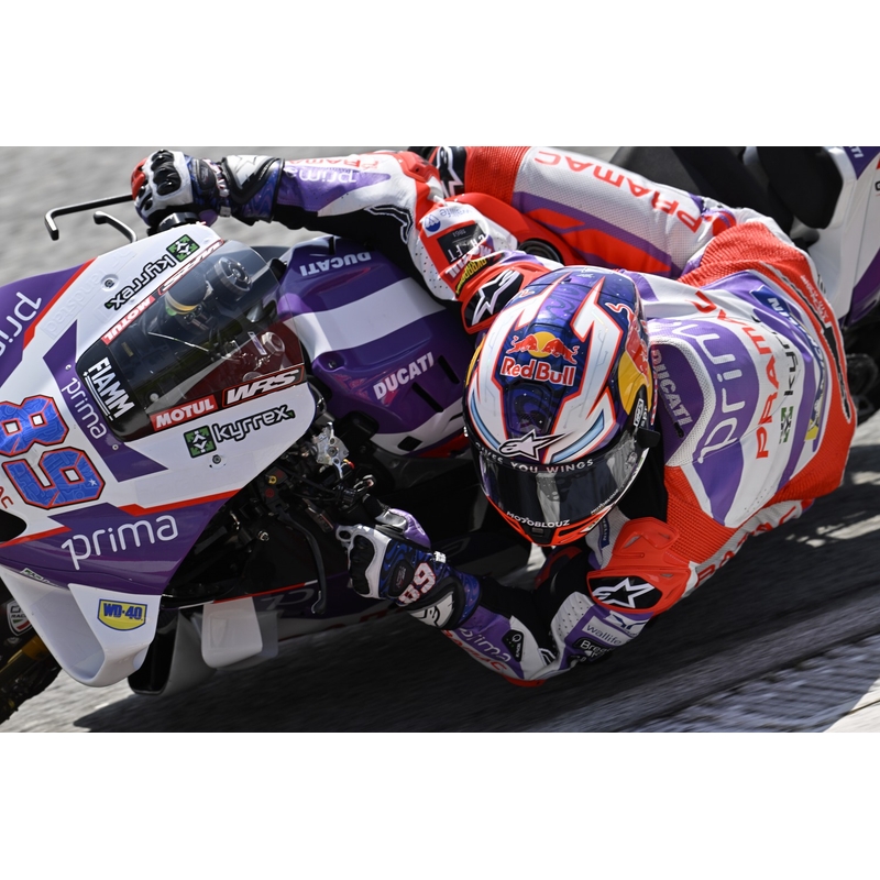 Integrální helma na motorku Alpinestars Supertech R-10 Team 2024 carbon červeno-bílá