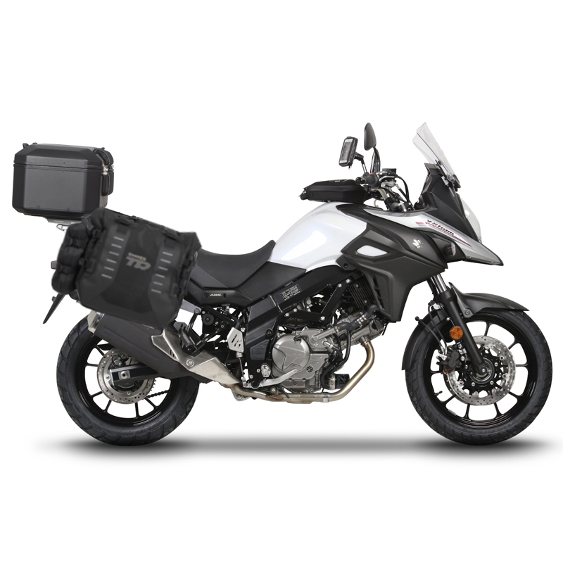 Kompletní sada bočních adventure brašen SHAD TERRA TR40 a  černého hliníkového 48L topcase, včetně montážní sady SHAD SUZUKI DL 650 V-Strom