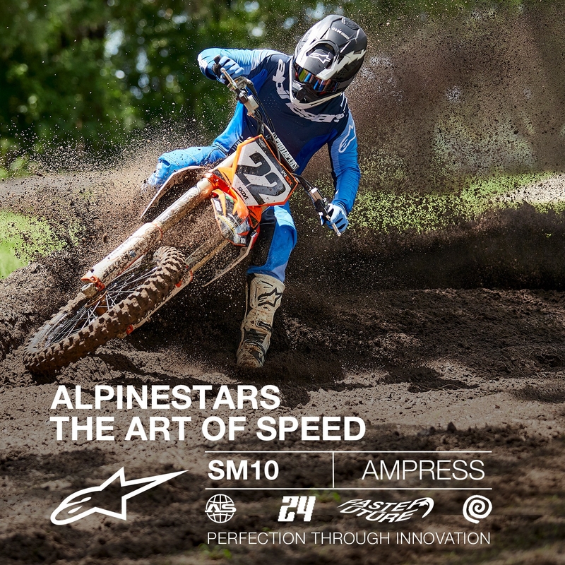 Motokrosová helma Alpinestars Supertech S-M10 Ampress matná černo-bílá