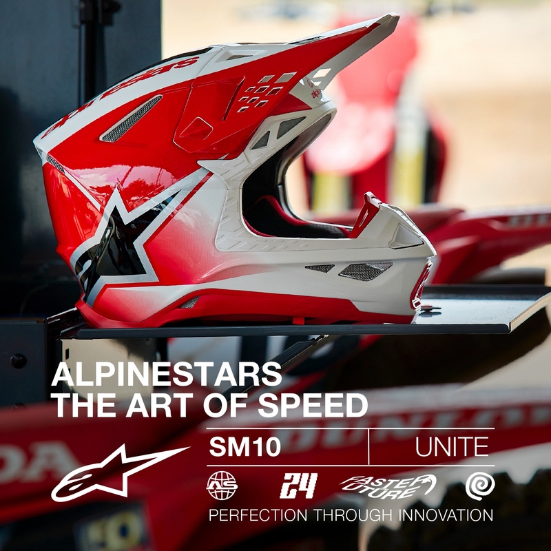 Motokrosová helma Alpinestars Supertech S-M10 Unite červeno-bílá