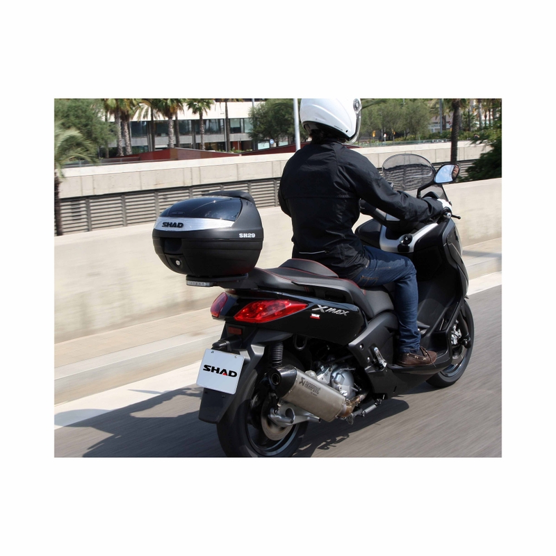 Vrchní kufr na motorku s barevným krytem SHAD SH29 červená