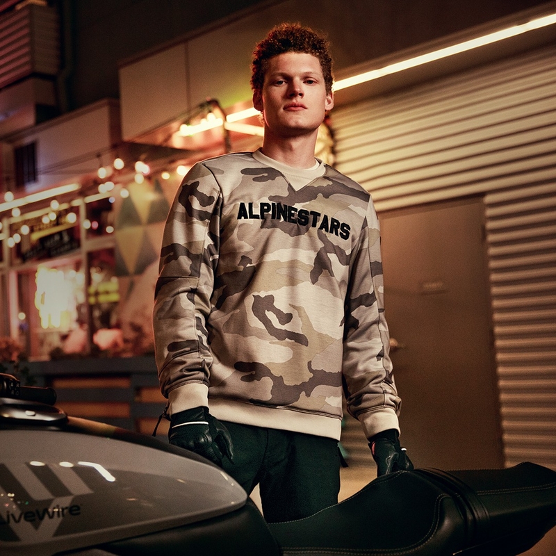 Mikina na motorku Alpinestars Legit Crew Fleece světle camo-šedá