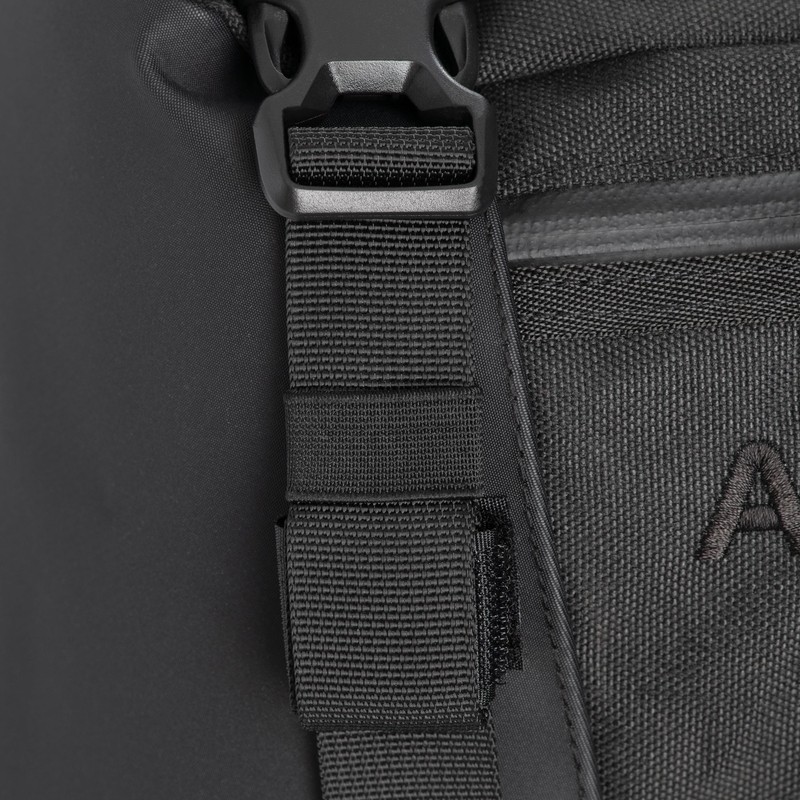 Moto brašna na sedadlo spolujezdce Oxford Atlas T-30 Advanced Tourpack 30 l černá
