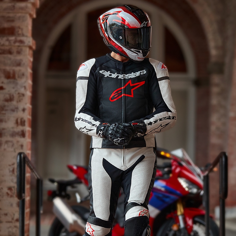 Kožená dvoudílná kombinéza Alpinestars GP Force Lurv bílo-černo-fluo červená