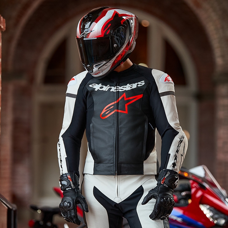 Kožená dvoudílná kombinéza Alpinestars GP Force Lurv bílo-černo-fluo červená