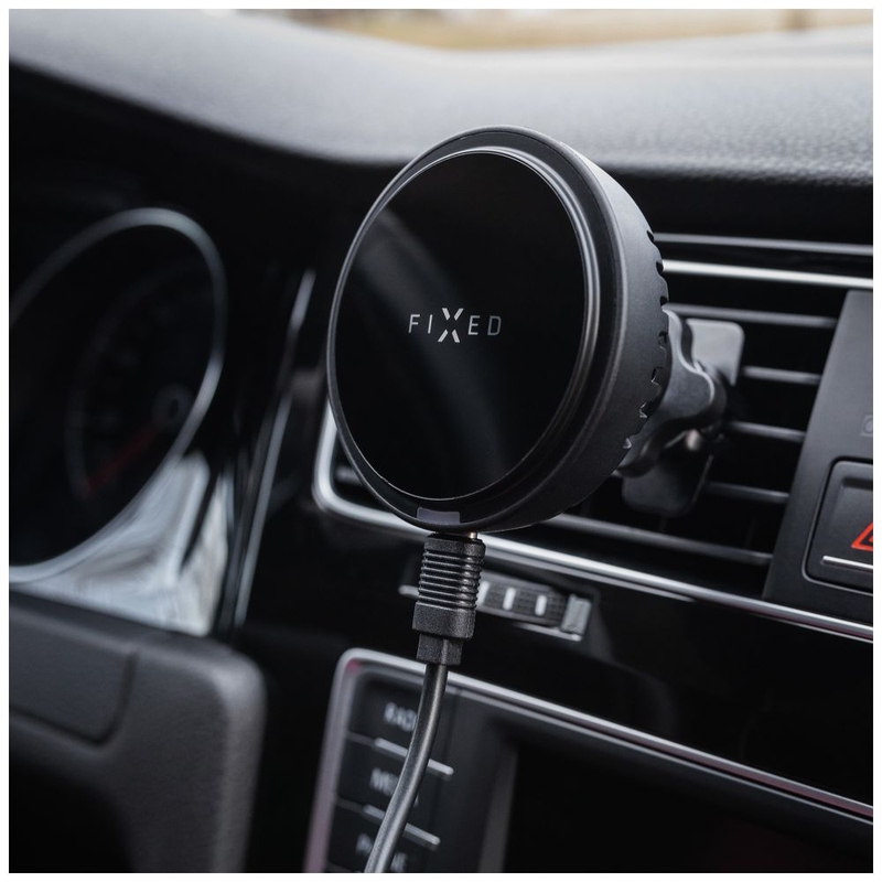 Držák s bezdrátovým nabíjením a aktivním chlazením FIXED MagCool s uchycením MagSafe černý 15W