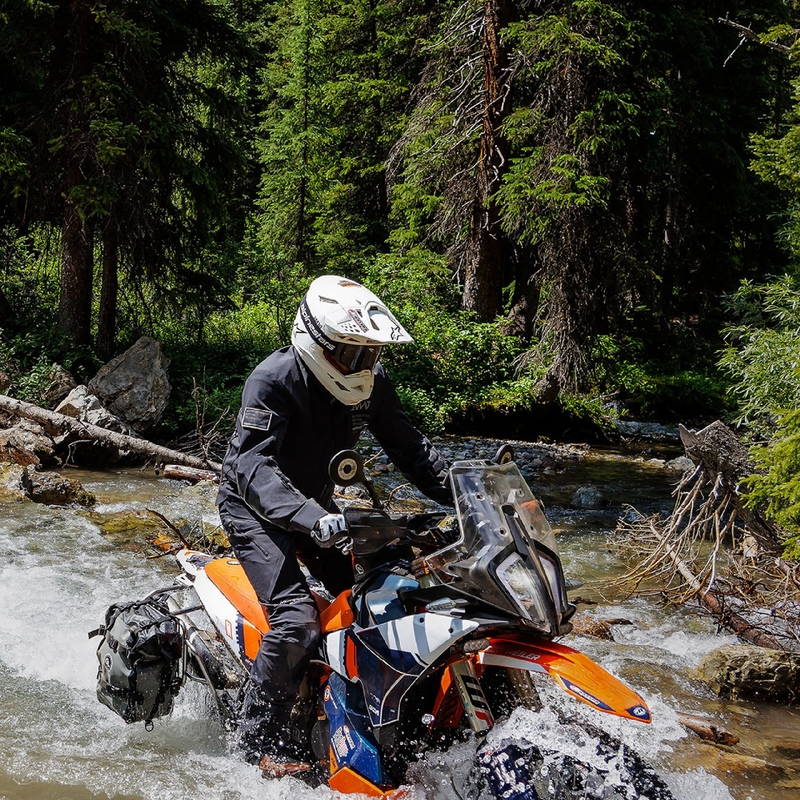 Bunda na motorku Alpinestars AMT-8 Stretch Drystar XF černá
