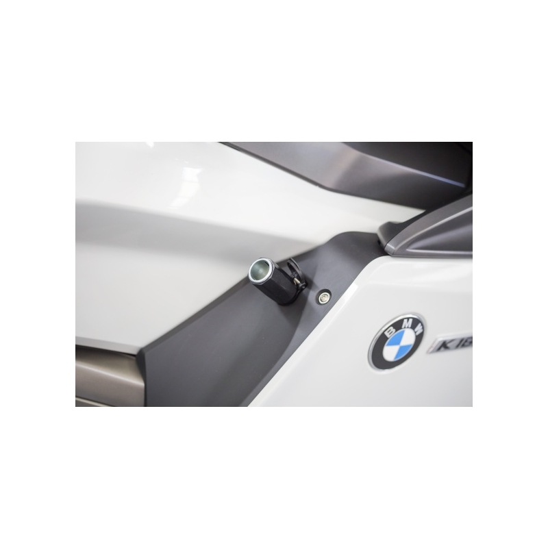 DIN adaptér z malé moto zásuvky na automobilovou