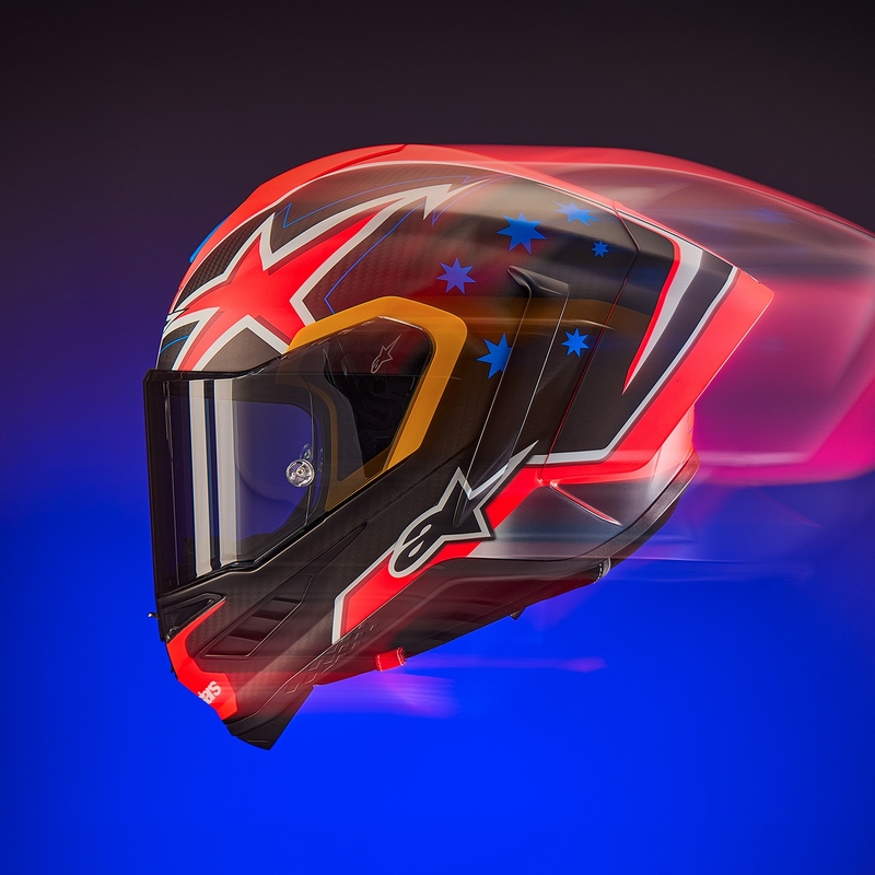 Integrální helma na motorku Alpinestars Supertech R10 limitovaná edice Jack Miller matná karbon červeno-modro-žluto-bílá