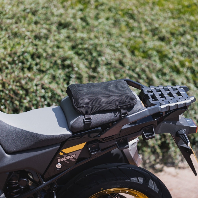 Dofukovací podložka přes sedlo spolujezdce Oxford Air Seat Pillion and Enduro černá