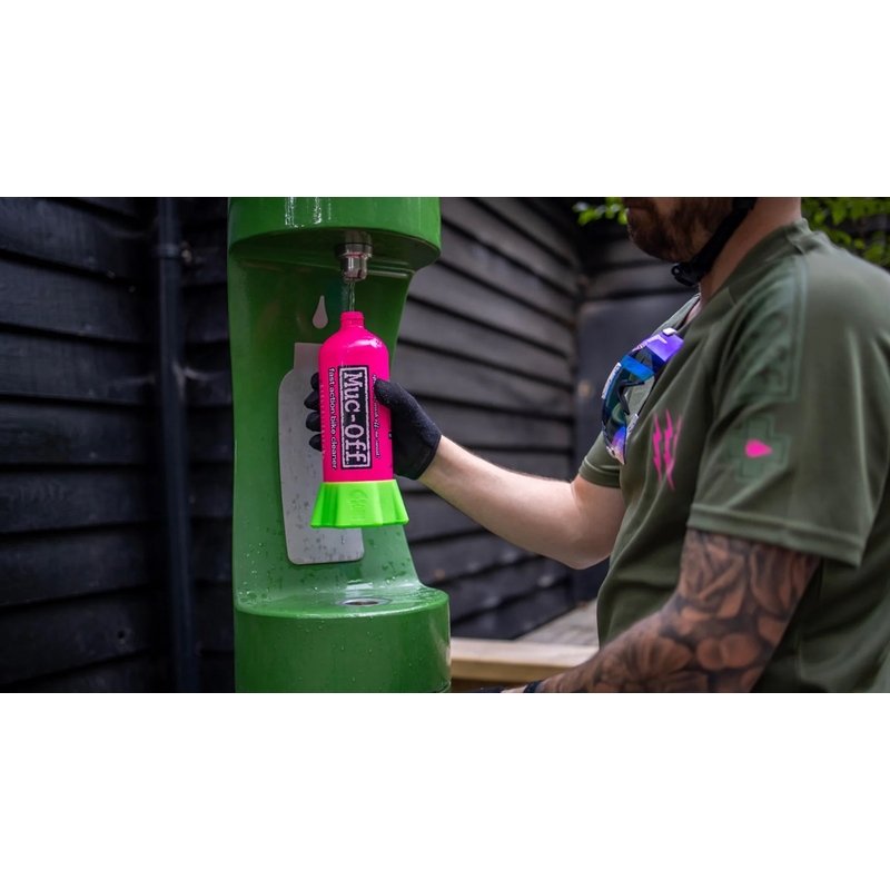 Čistič kol a motocyklů v prášku PUNK MUC-OFF - 2 Pack