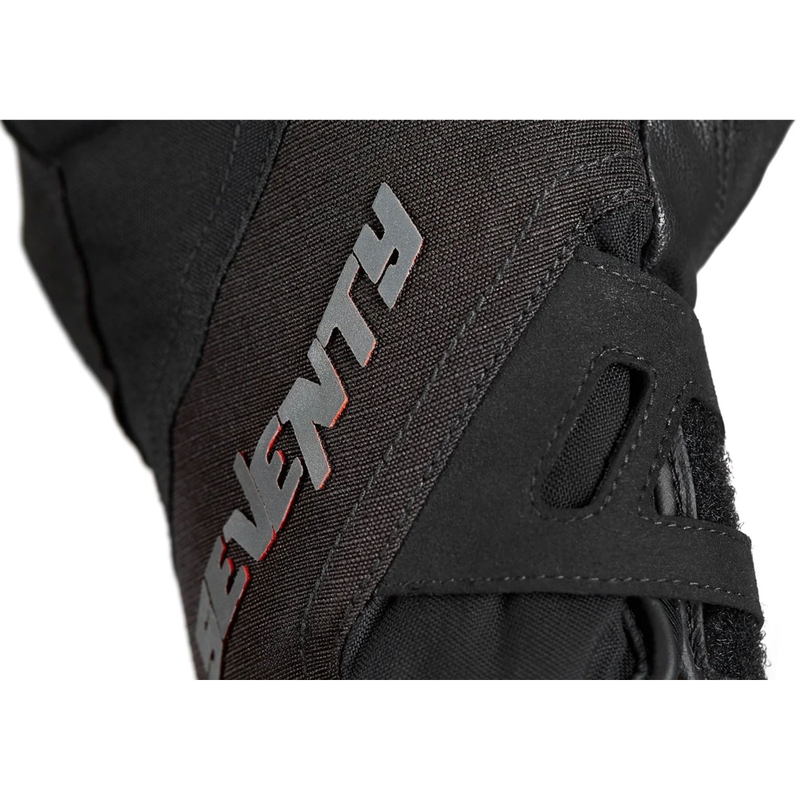 Rukavice na motorku Seventy Degrees SD-T55 Atak černo-červené
