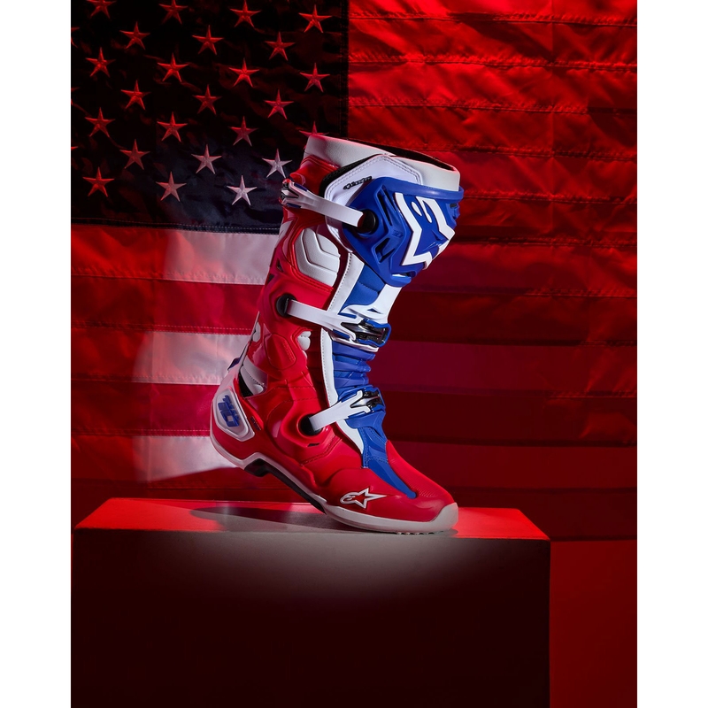 Boty na motorku Alpinestars Tech 10 limitovaná edice FORTITUDE bílo-modro-červené