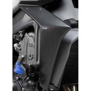 Boční spoilery PUIG NAKED 22080C karbonový vzhled