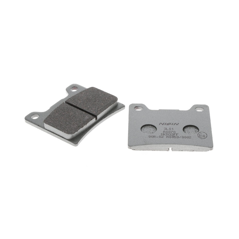 Brzdové destičky NISSIN semi-metalická směs 63.5x54.9x8.5 mm 2 ks