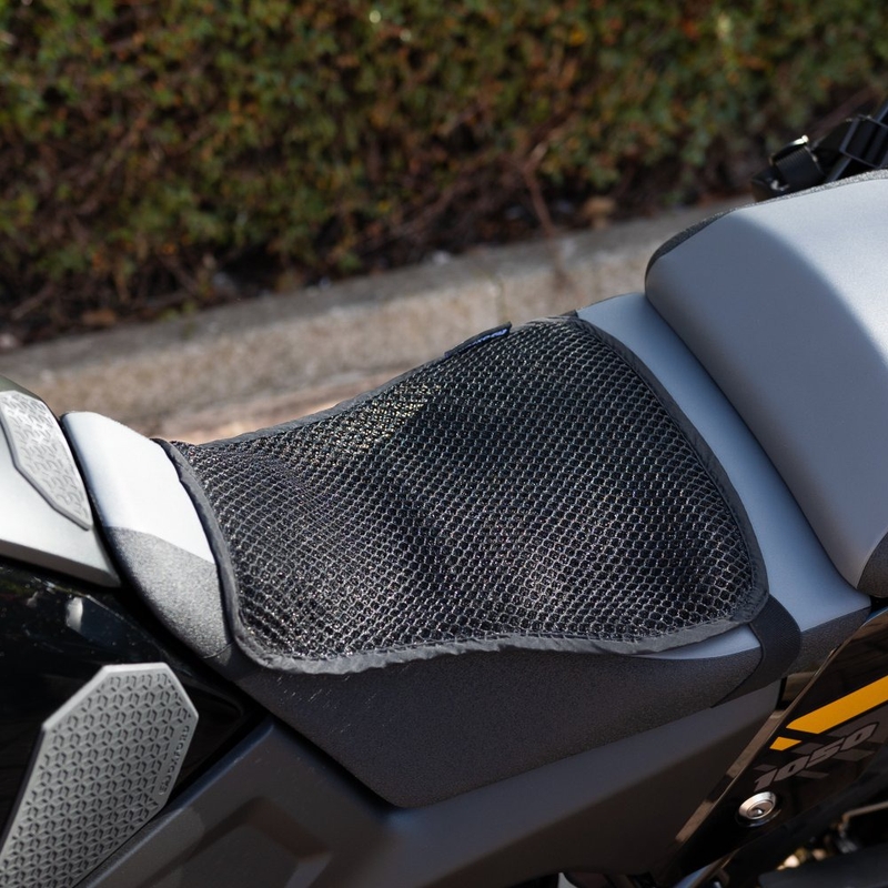 Ventilační podložka přes sedlo Oxford Cool Seat Adventure And Touring černé