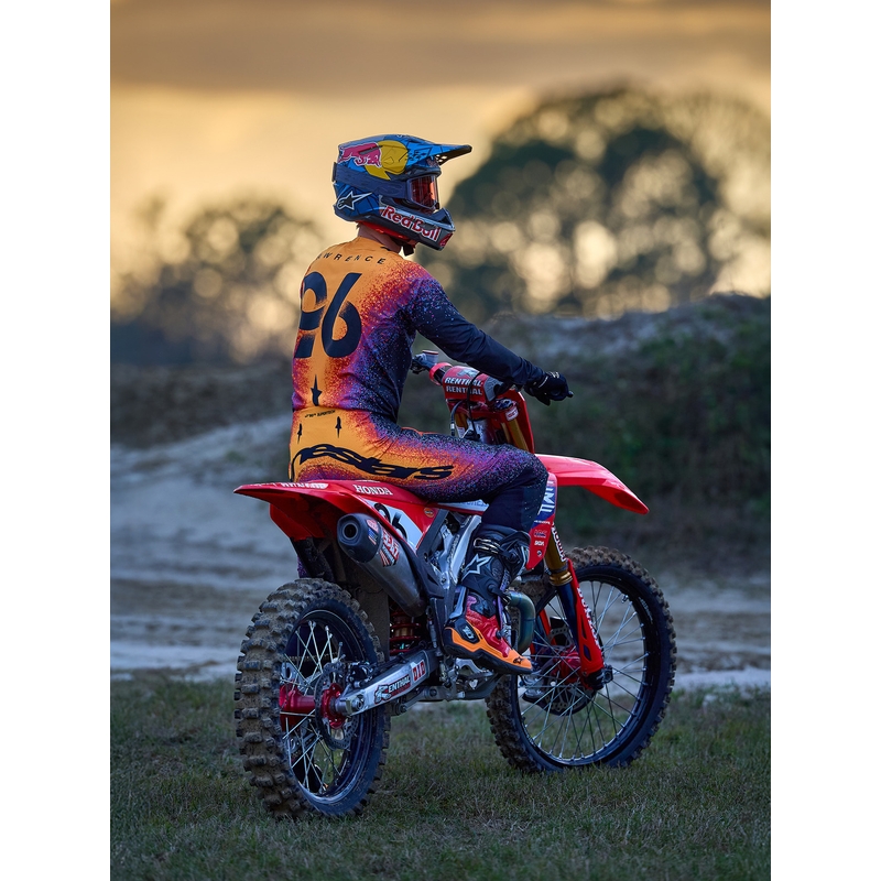 Motokrosová helma Alpinestars Supertech S-M10 limitovaná edice Black Hole černo-barevná