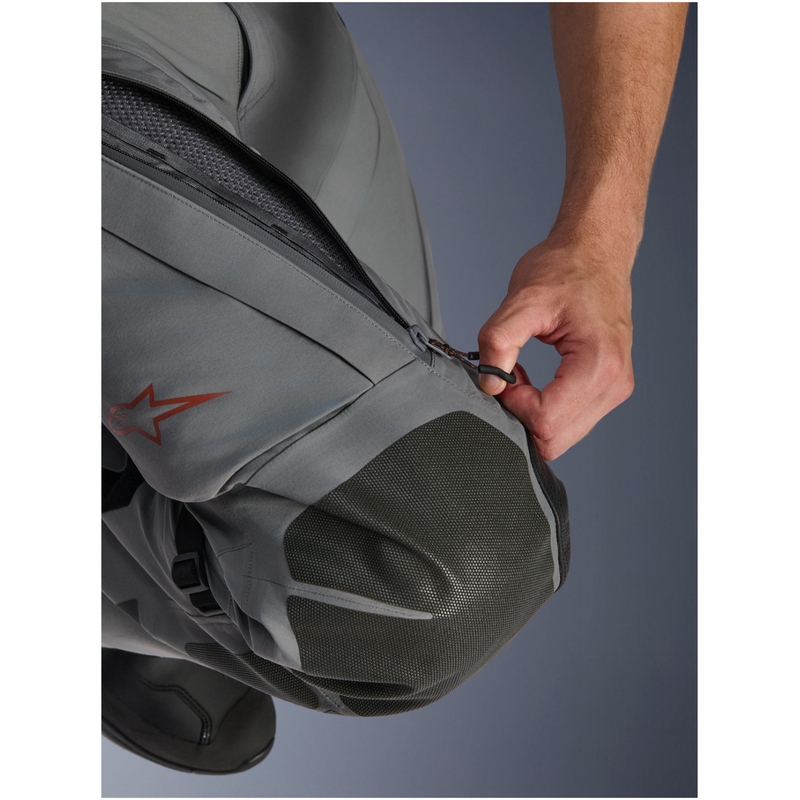 Zkrácené kalhoty na motorku Alpinestars Nazca 3L Gore-Tex PRO tmavě šedo-černé