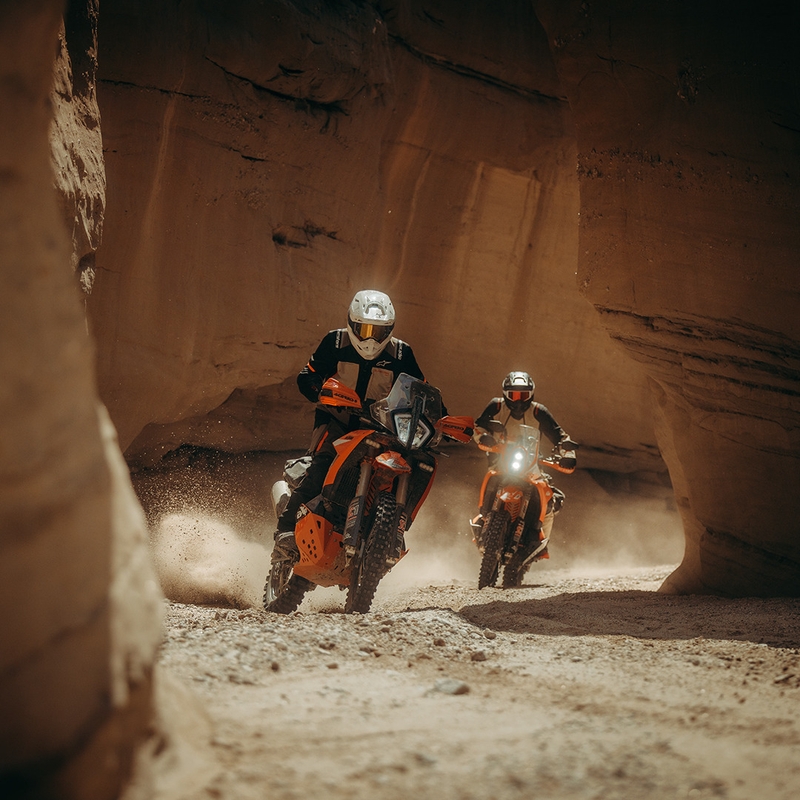 Bunda na motorku Alpinestars Andes V4 Drystar krémovo-světle hnědo-černo-fluo oranžová