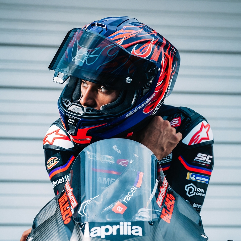 Integrální helma na motorku Alpinestars Supertech R-10 Flyte limitovaná edice Jorge Martin fialovo-červená