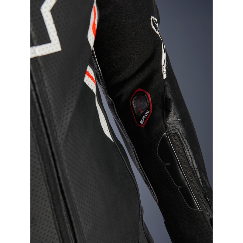 Jednodílná kožená kombinéza na motorku Alpinestars GP TECH V5 černo-bílo-fluo červená