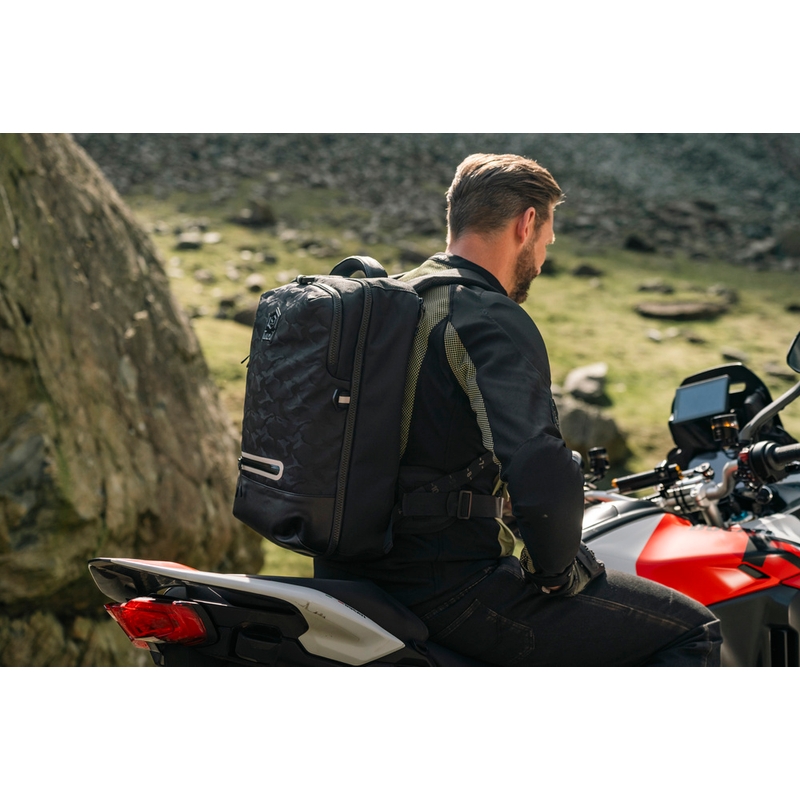 Batoh na motorku Knox Eda Every Day Adventure 25 l černý