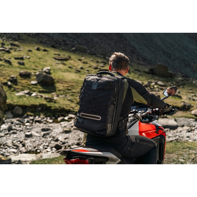 Batoh na motorku Knox Eda Every Day Adventure 25 l černý