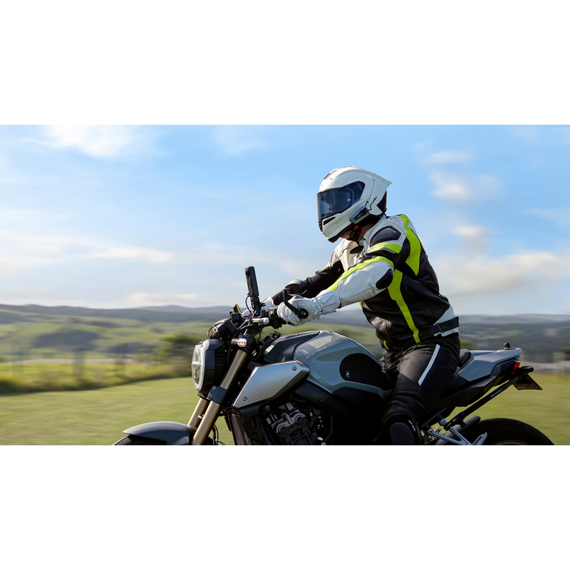 Akční kamera Insta360 X5 Motorcycle Bundle černá