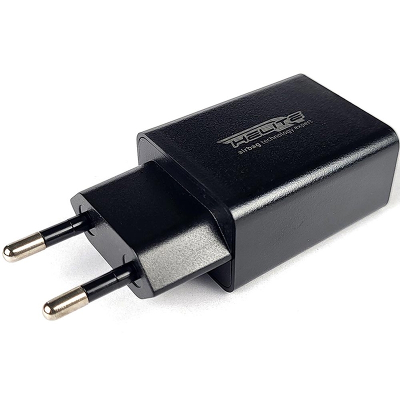 USB nabíjecí adaptér pro elektronické airbagy Helite černý