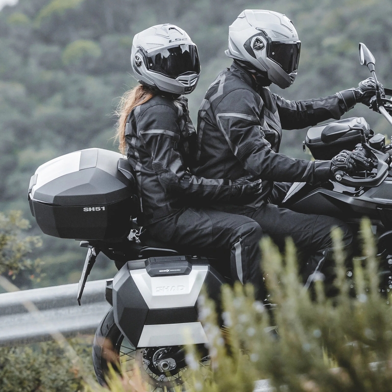 Vrchní kufr na motorku SHAD SH51 hliník