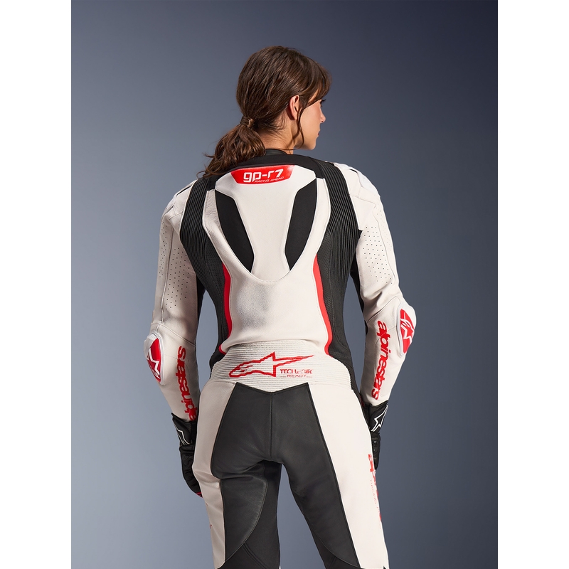 Dámská jednodílná kožená kombinéza na motorku Alpinestars Stella GP-R7 bílo-fluo červeno-černá