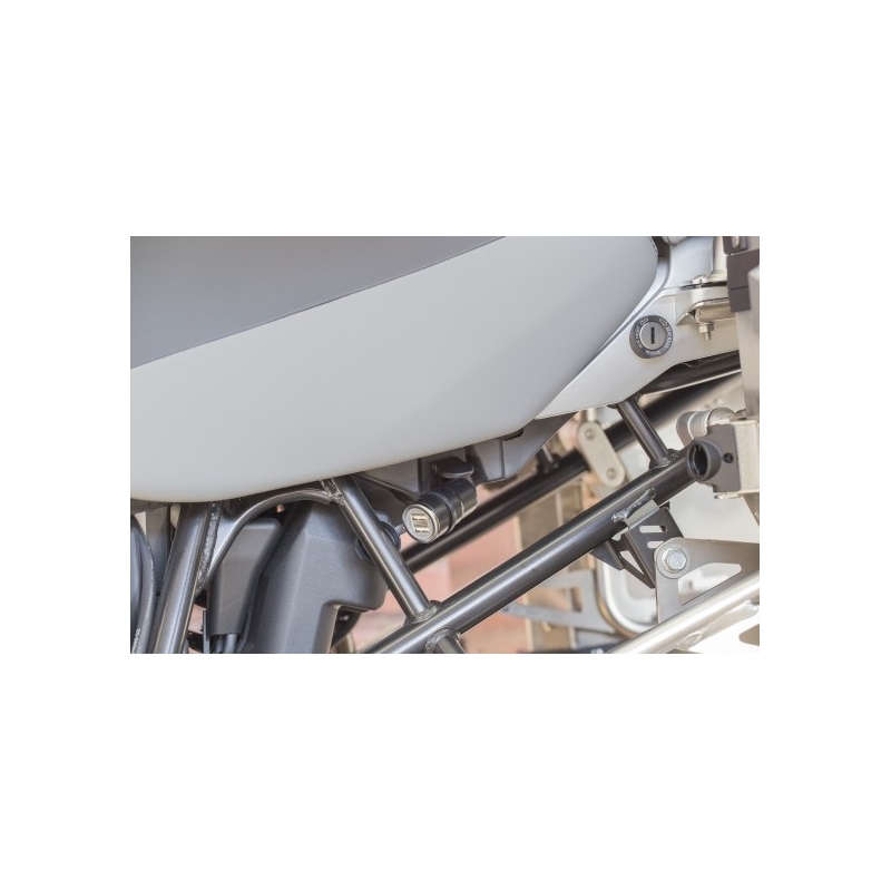 DIN adaptér Interphone s 2x USB výstupem pro motocykly, 2A