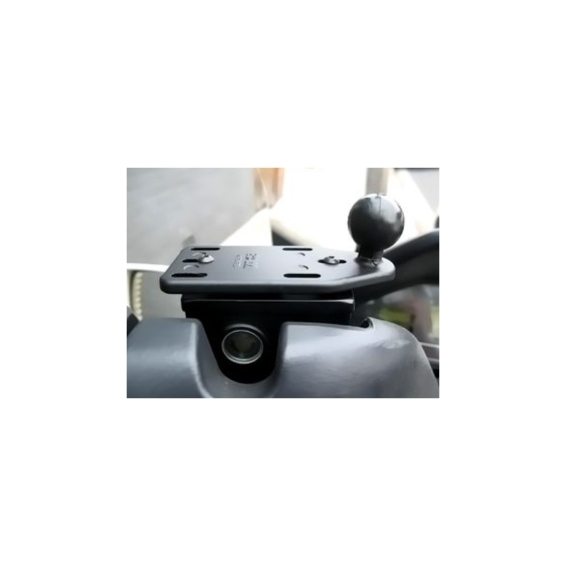 Úchyt RAM Mounts na nádržku brzdové kapaliny motocyklu s 1" čepem na straně